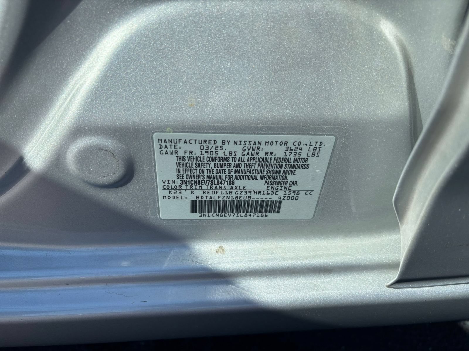 Used 2025 Nissan Versa SV FWD image 23