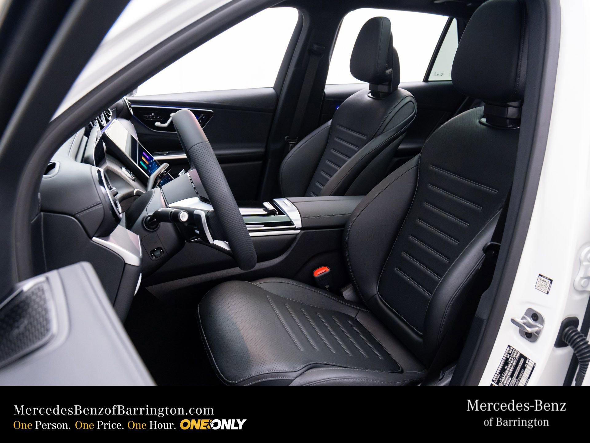 New 2026 Mercedes-Benz GLC 300 4MATIC image 17