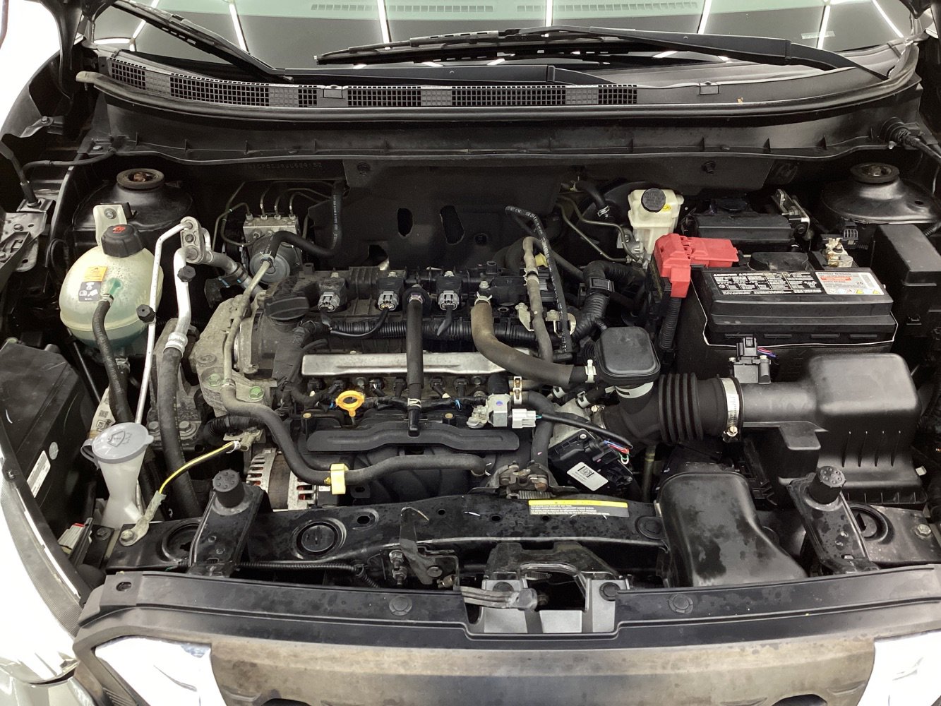 Used 2018 Nissan Kicks SV image 40