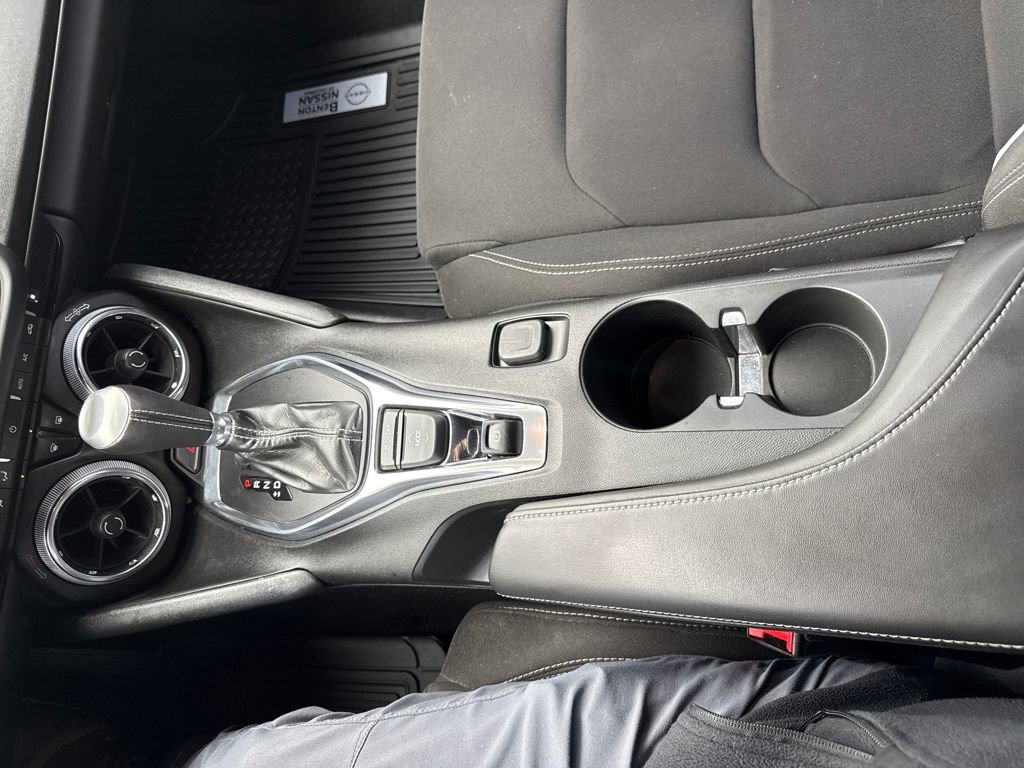 Used 2018 Chevrolet Camaro LT image 27
