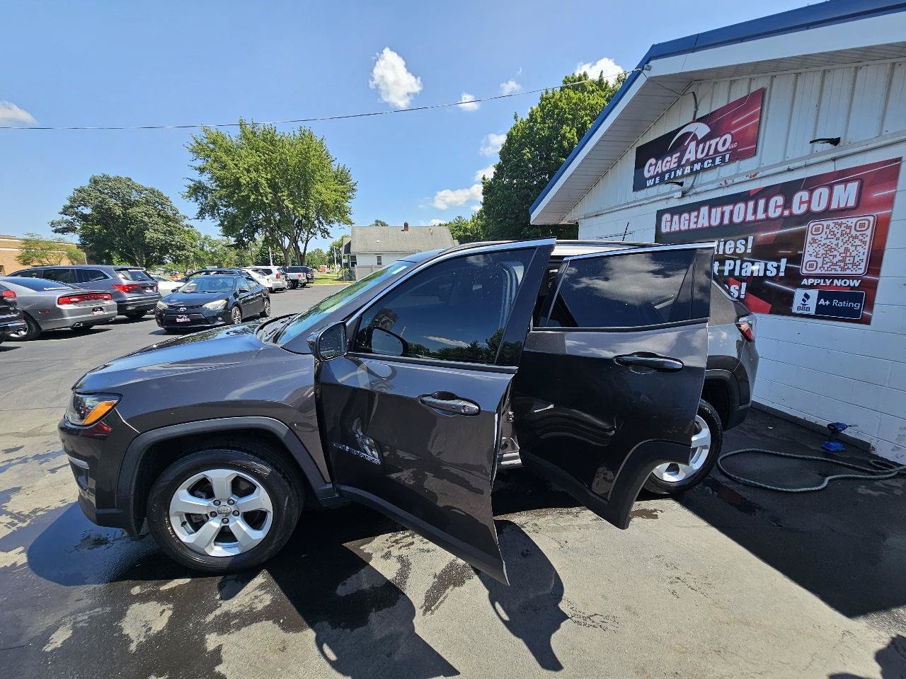 Used 2018 Jeep Compass Latitude w/ Popular Equipment Group AWD/4WD image 24
