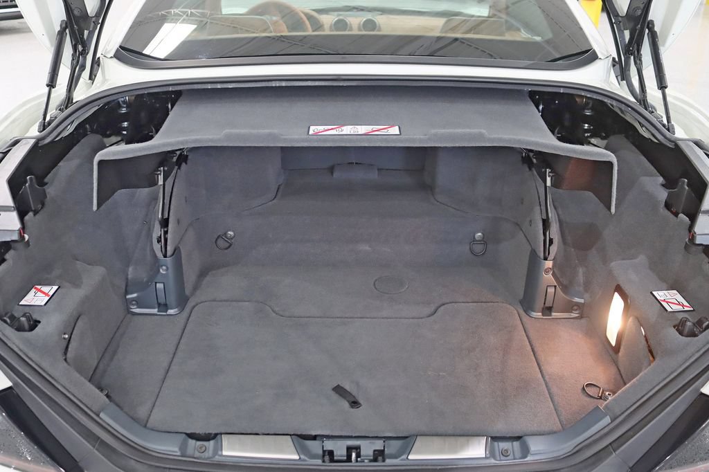 Used 2011 Ferrari California RWD image 36