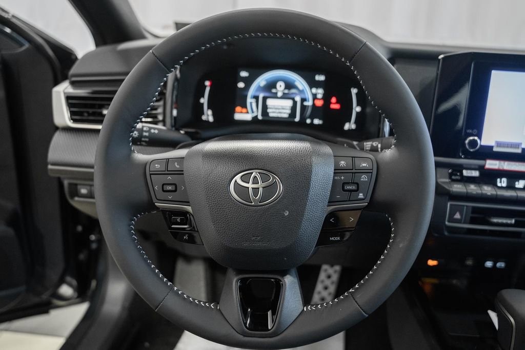 New 2026 Toyota Camry SE FWD image 28