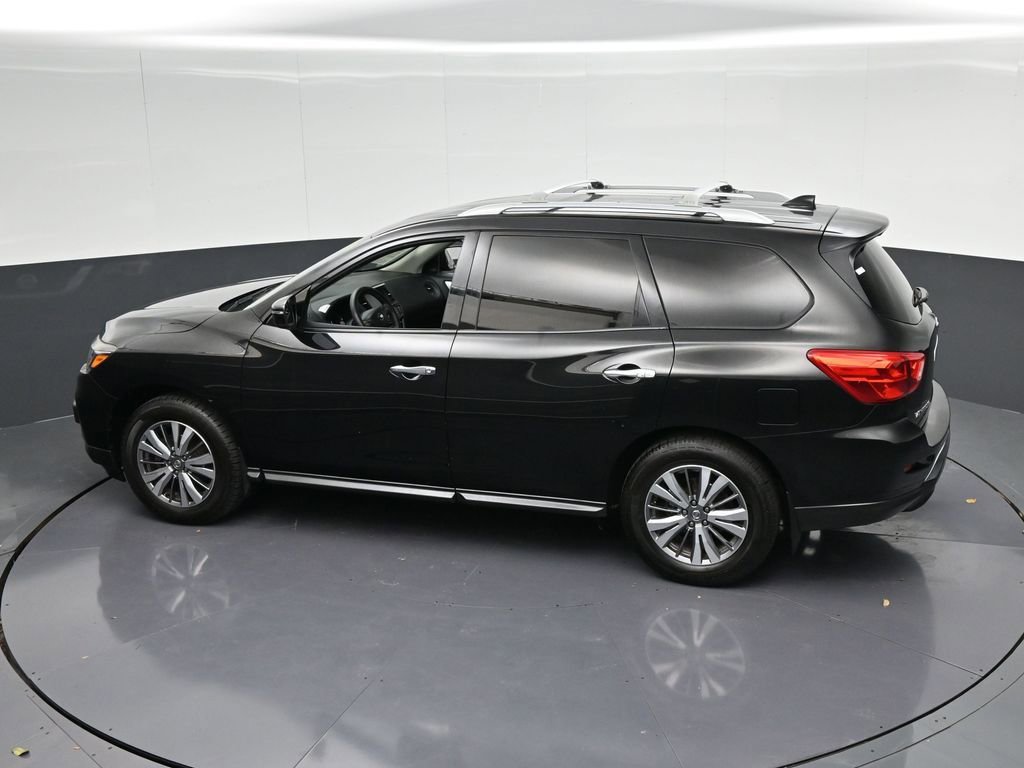 Used 2019 Nissan Pathfinder S image 28