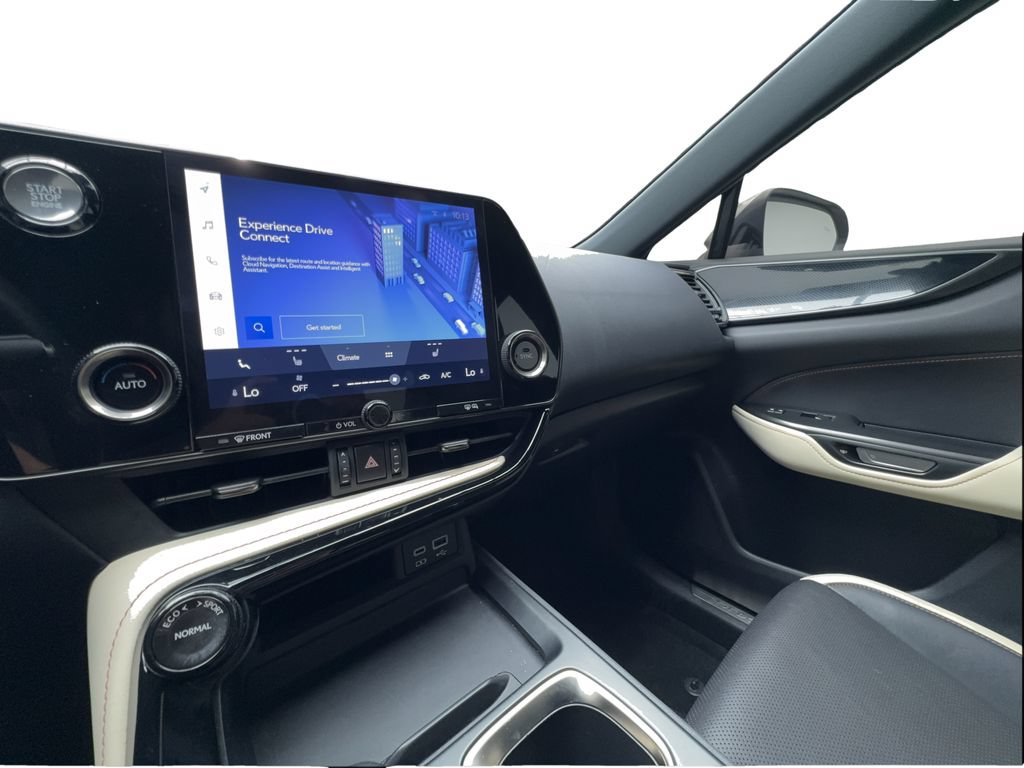 Used 2022 Lexus NX 250 FWD w/ Accessory Package 2 image 43