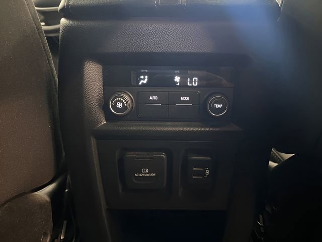Used 2021 Chevrolet Traverse LT w/ LPO, Floor Liner Package AWD/4WD image 12