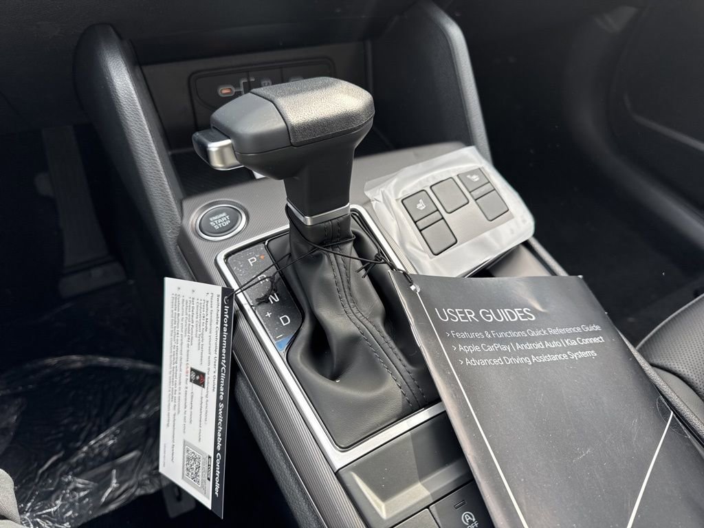 New 2026 Kia Sportage EX image 18