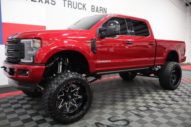 Used 2018 Ford F250 Platinum w/ Platinum Ultimate Package AWD/4WD image 2