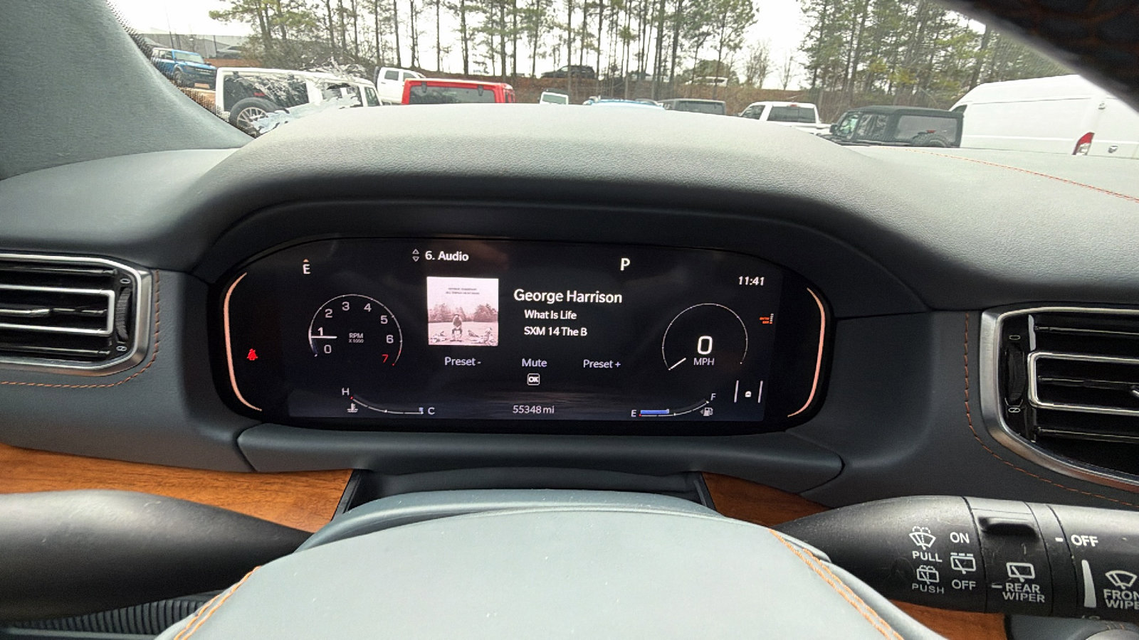 Certified 2022 Jeep Grand Wagoneer Series II AWD/4WD image 32