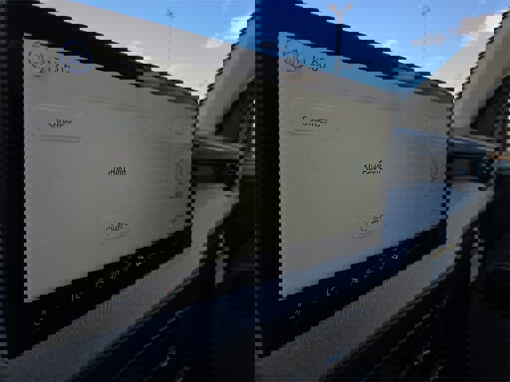 New 2025 Ford Maverick XLT w/ XLT Luxury Package image 42