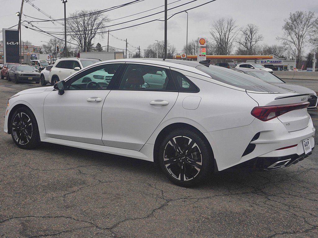 Used 2023 Kia K5 GT-Line image 9