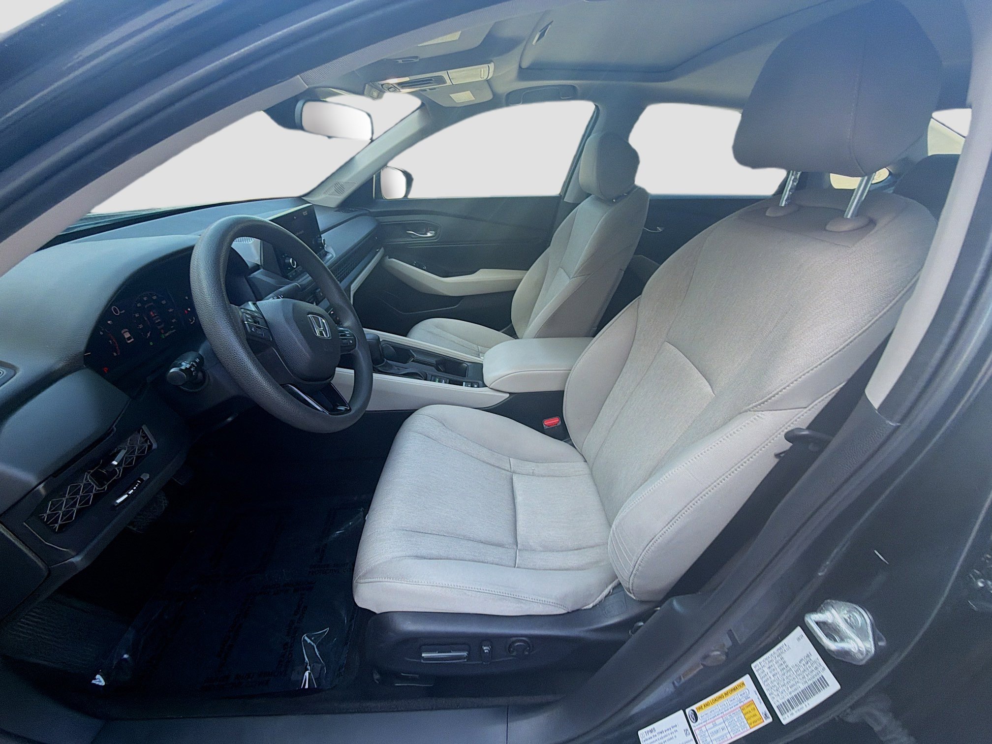 Used 2024 Honda Accord EX image 18