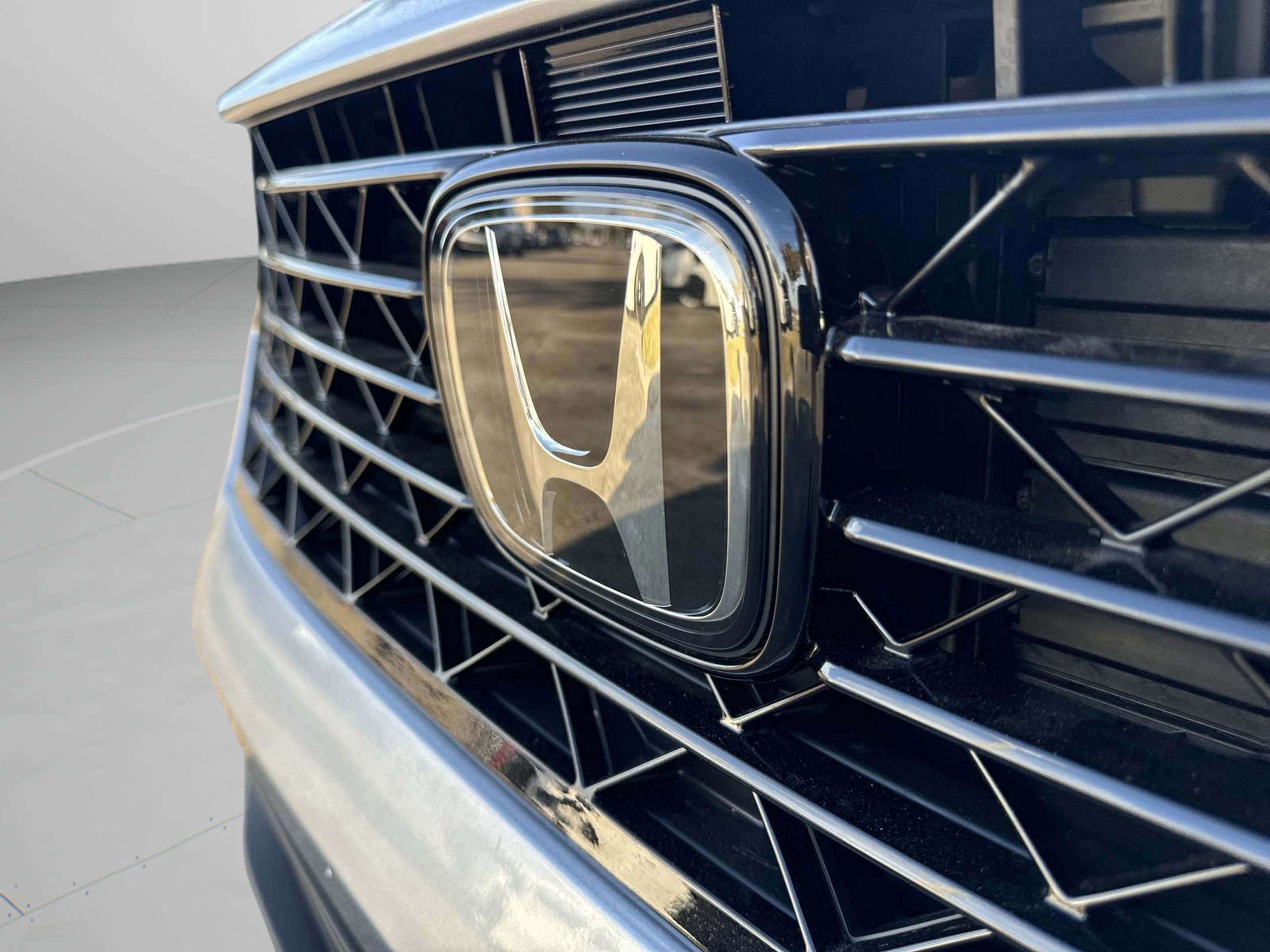 New 2025 Honda Accord SE image 27