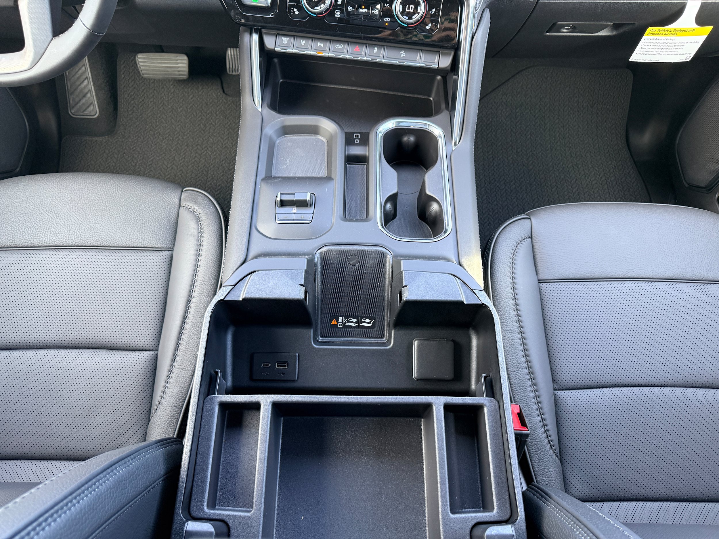 New 2026 GMC Sierra 2500 Denali w/ Denali Reserve Package AWD/4WD image 19