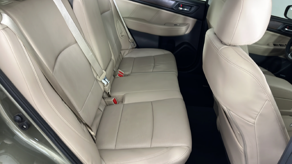 Used 2019 Subaru Outback 2.5i Limited w/ Popular Package #2 AWD/4WD image 18