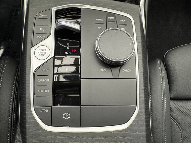 Used 2026 BMW 330i xDrive Sedan w/ Premium Package AWD/4WD image 20
