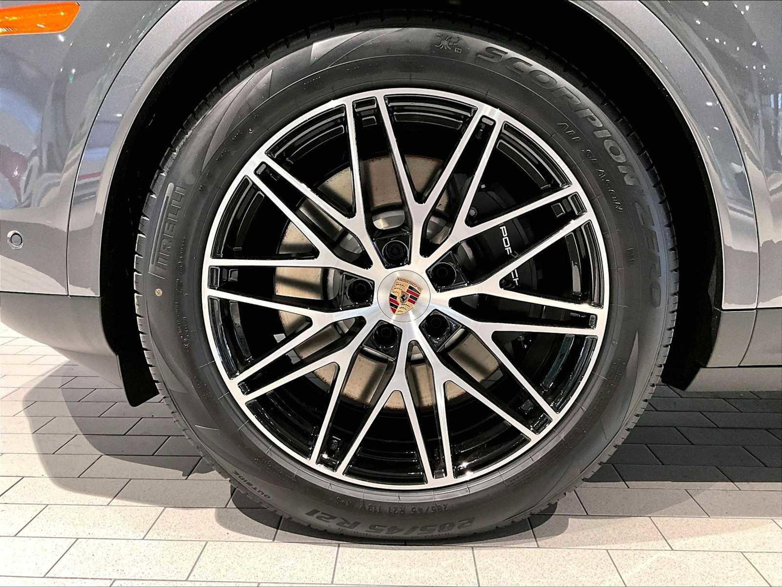 New 2026 Porsche Cayenne E-Hybrid image 11