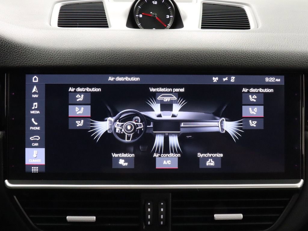 Used 2019 Porsche Cayenne AWD/4WD image 27