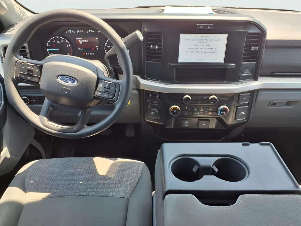 Used 2025 Ford F250 XLT w/ FX4 Off-Road Package AWD/4WD image 12