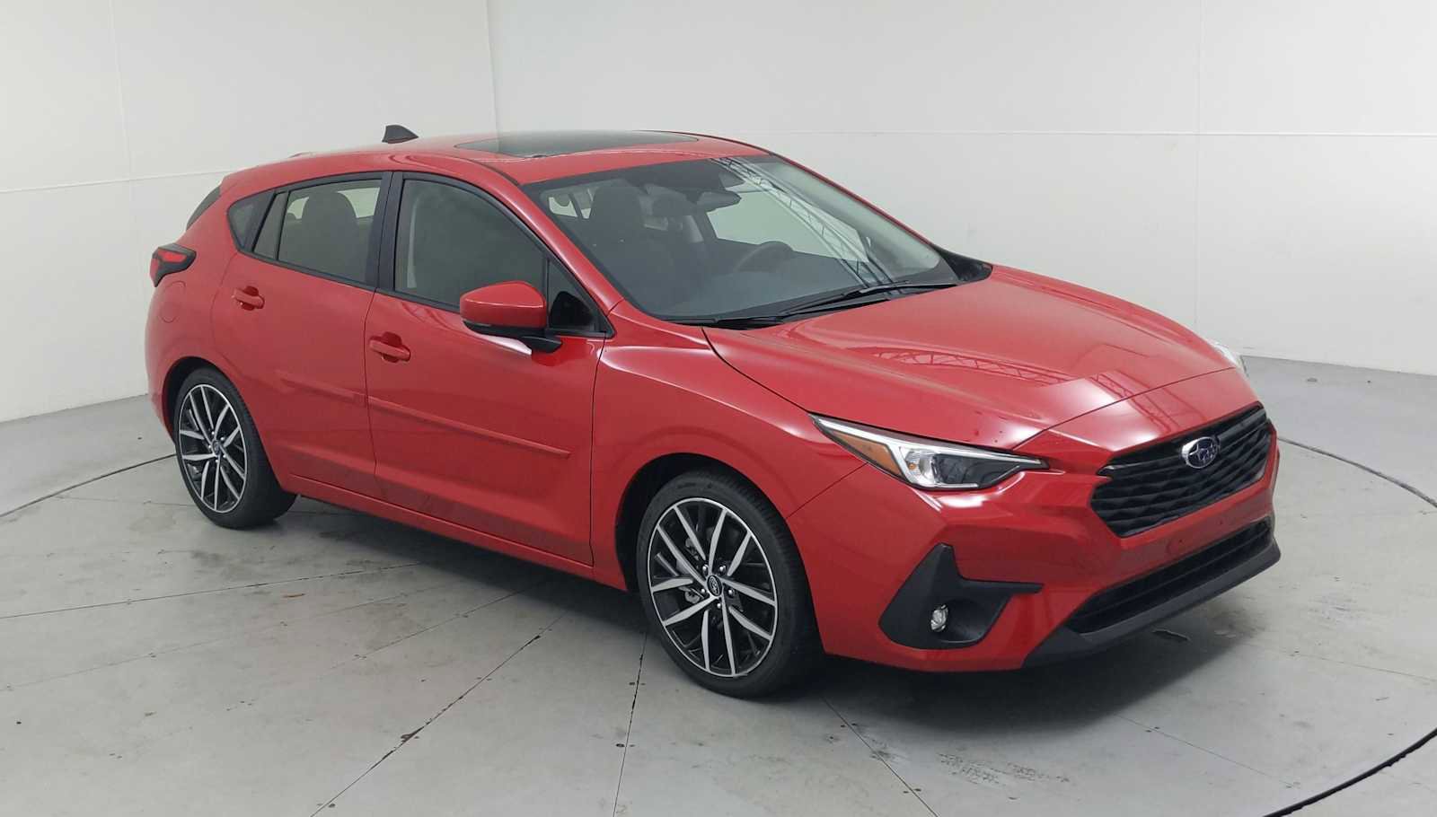 Used 2025 Subaru Impreza 2.0i Sport image 1