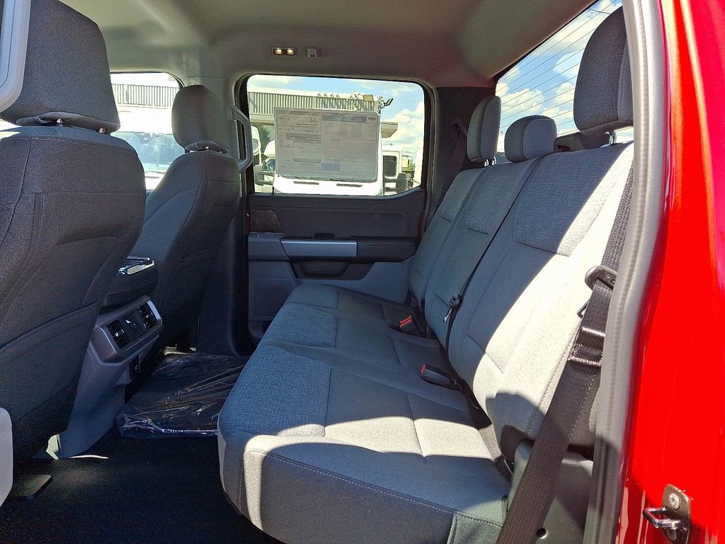 New 2025 Ford F150 Lightning XLT image 6