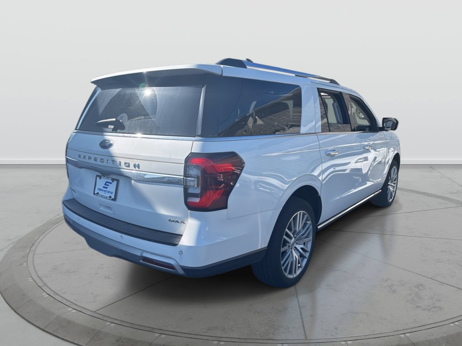 Used 2022 Ford Expedition Max Limited AWD/4WD image 11