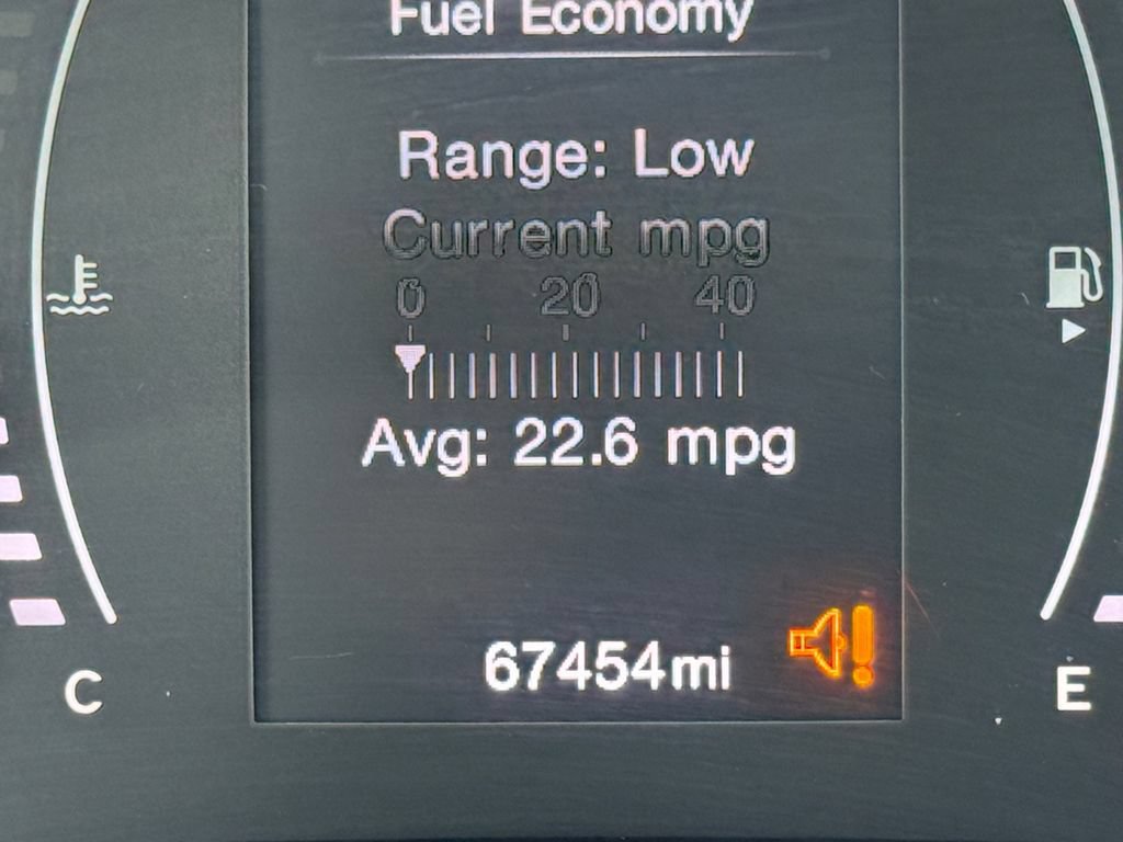 Used 2017 Jeep Renegade Latitude w/ Cold Weather Group AWD/4WD image 35