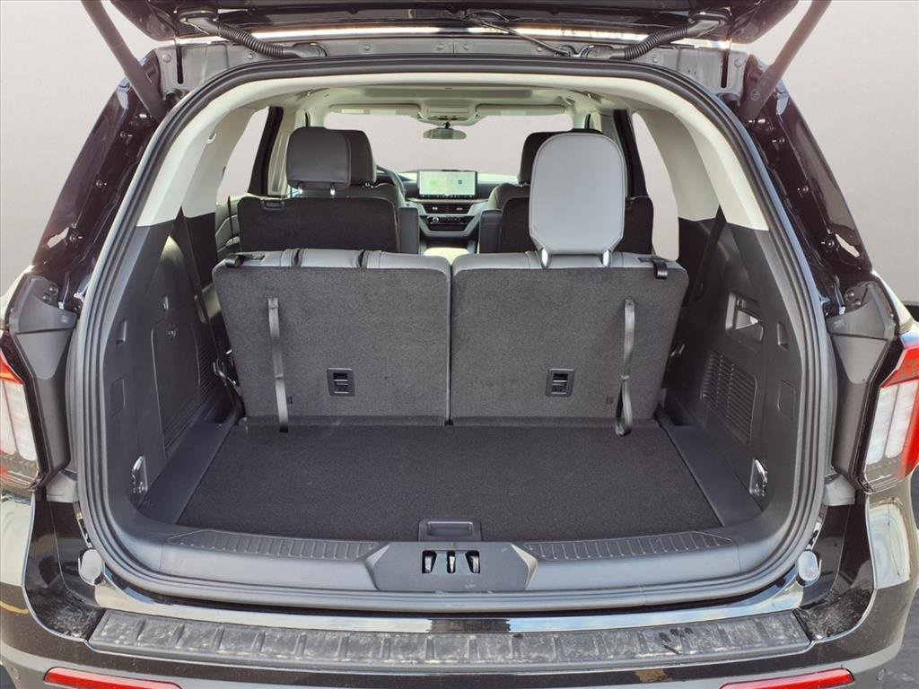 New 2026 Ford Explorer Active w/ Active Comfort Package image 23