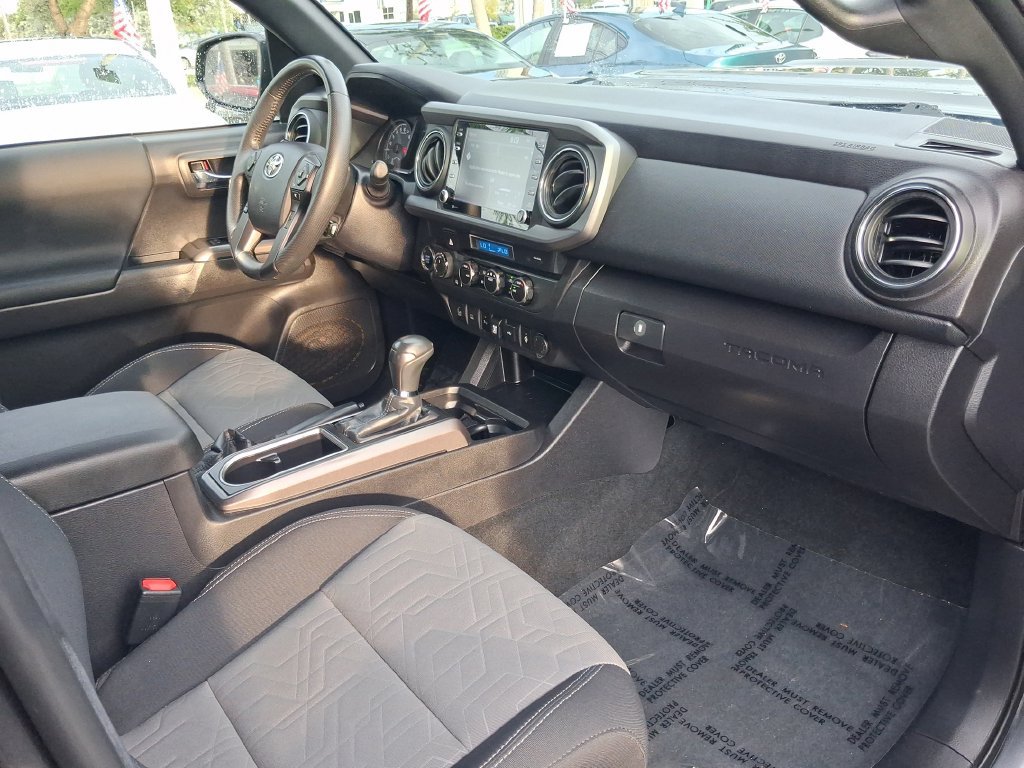 Used 2023 Toyota Tacoma TRD Sport w/ Advanced Technology Package AWD/4WD image 25