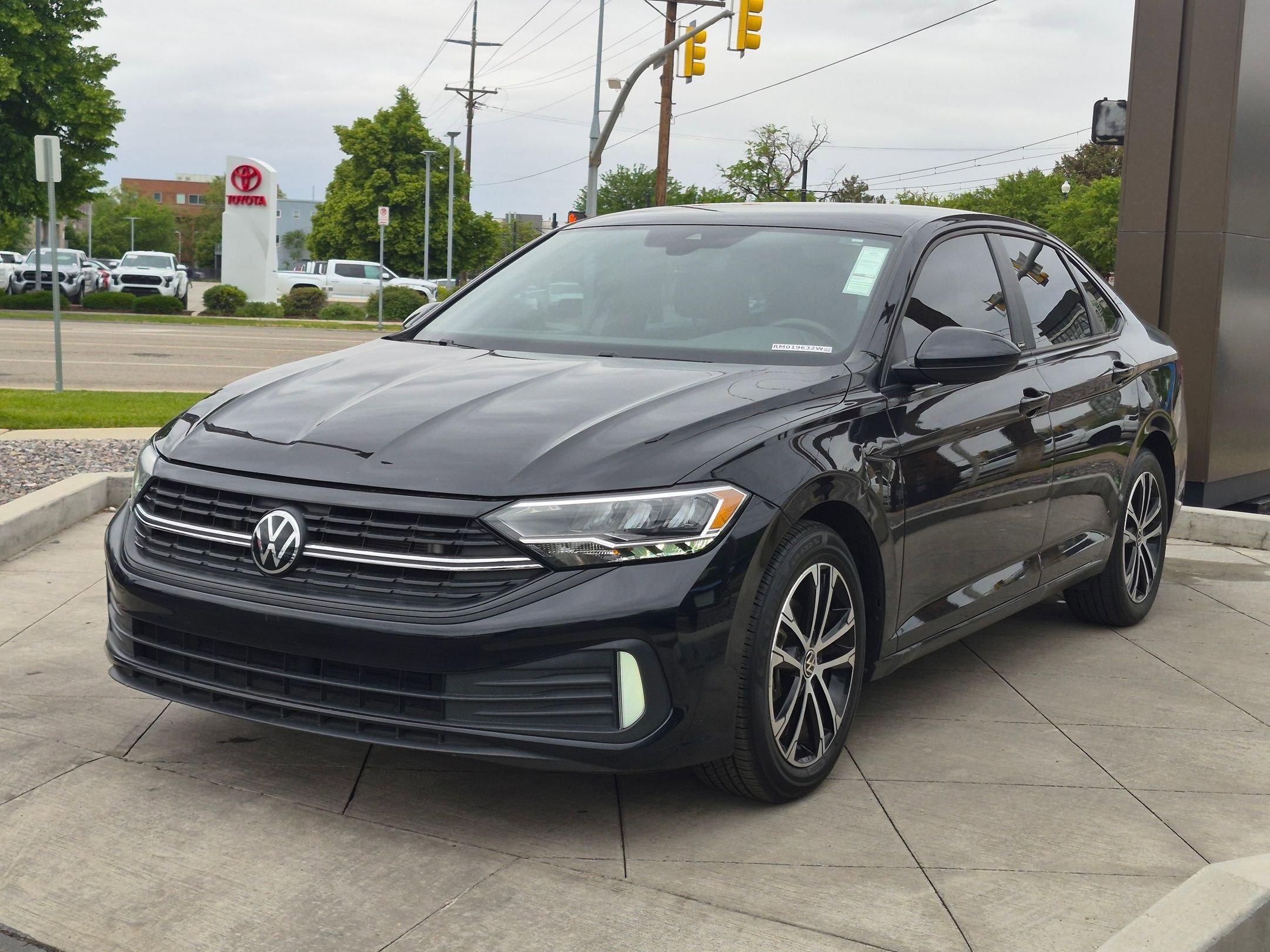 Used 2024 Volkswagen Jetta Sport FWD image 10
