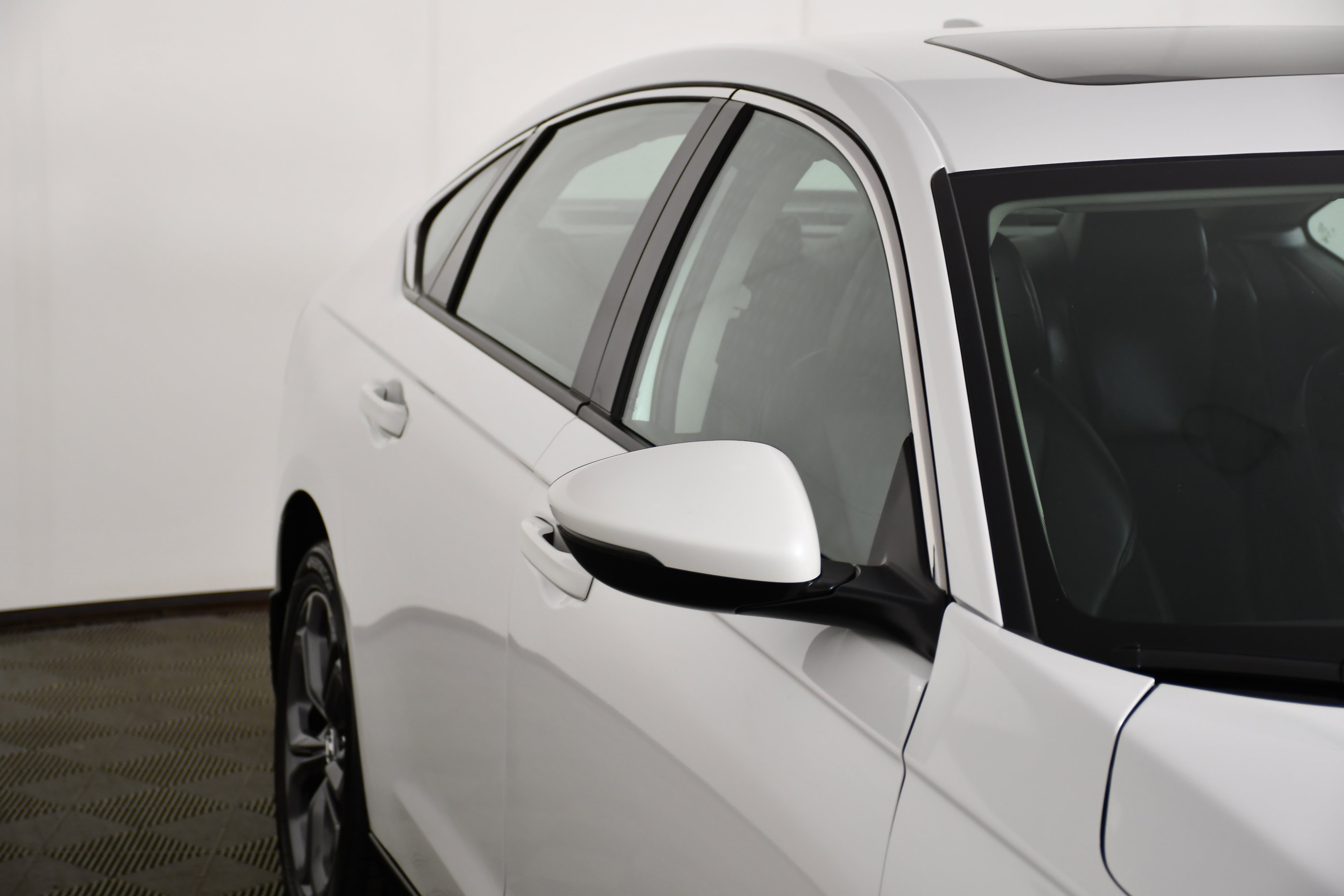Certified 2025 Honda Accord EX-L image 14