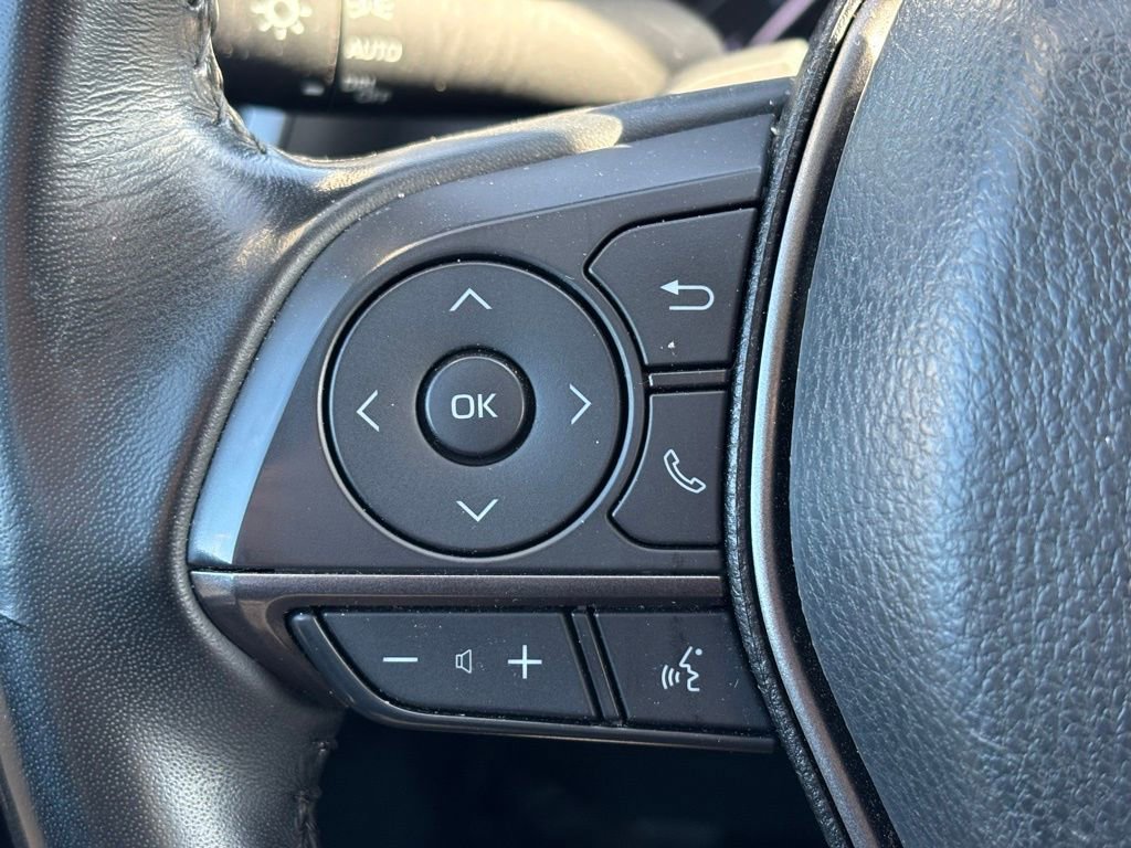 Used 2024 Toyota Camry SE image 22