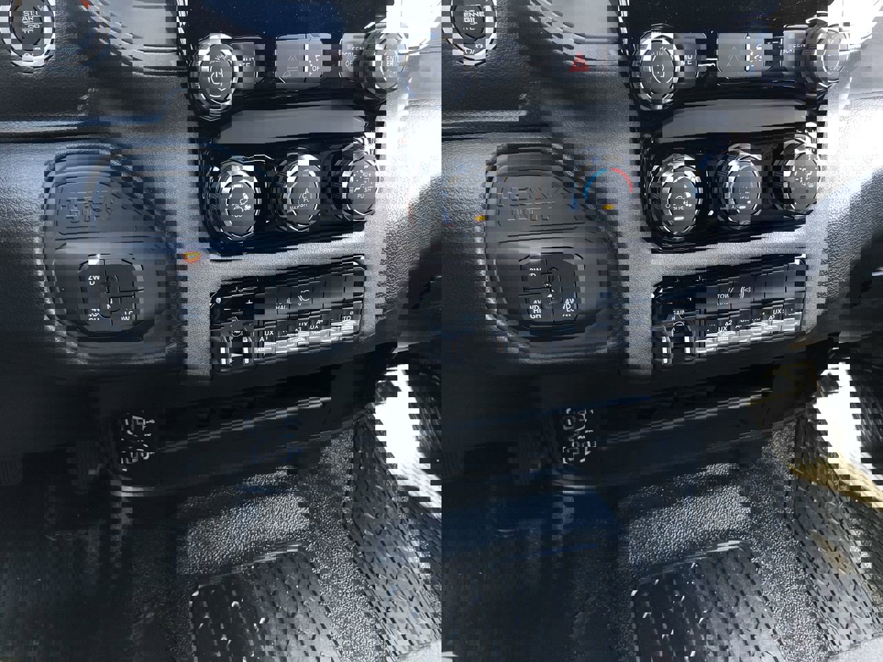 New 2026 RAM 4500 Tradesman image 28