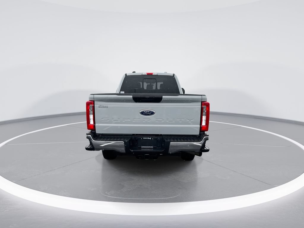 Used 2025 Ford F250 XL w/ XL Driver Assist Package AWD/4WD image 7