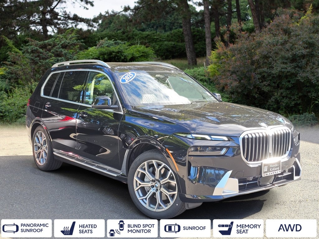 Used 2025 BMW X7 xDrive40i AWD/4WD image 1