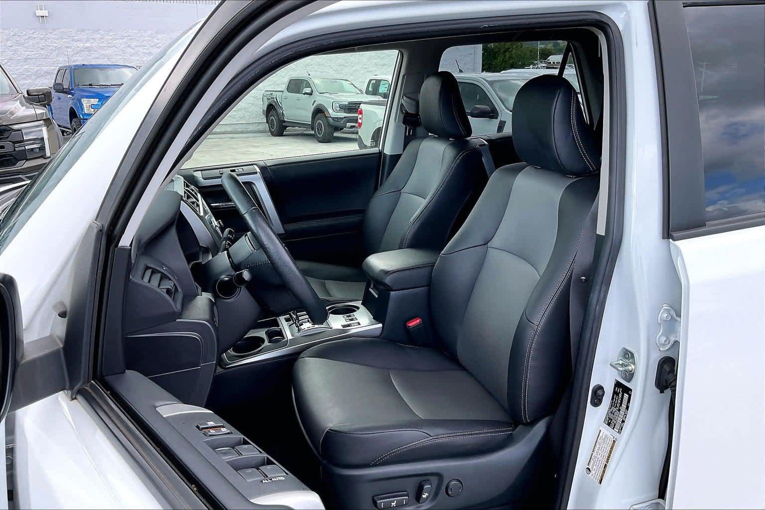 Used 2024 Toyota 4Runner SR5 Premium RWD image 11