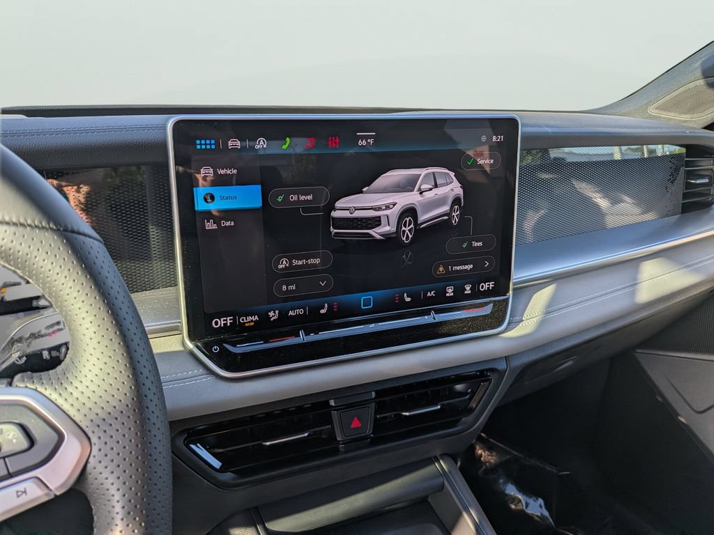 New 2026 Volkswagen Tiguan SE R-Line FWD image 18