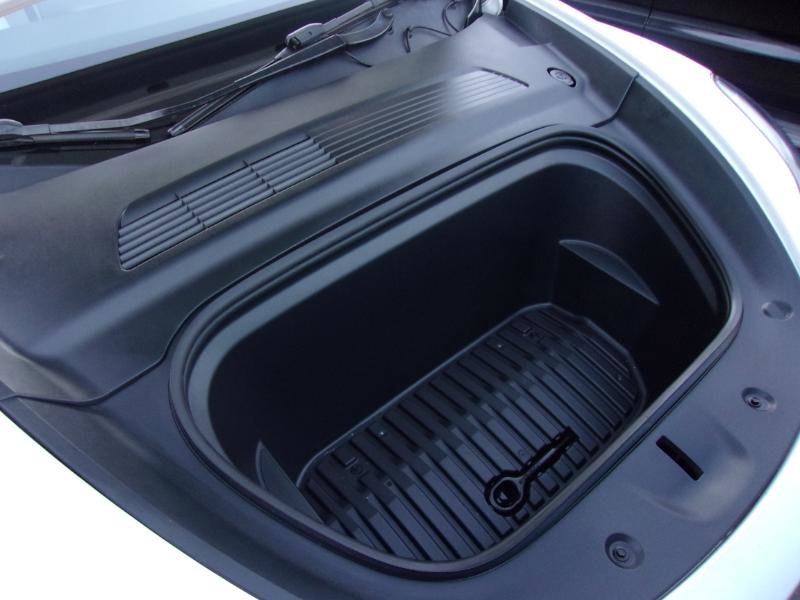 Used 2021 Tesla Model Y Long Range image 38