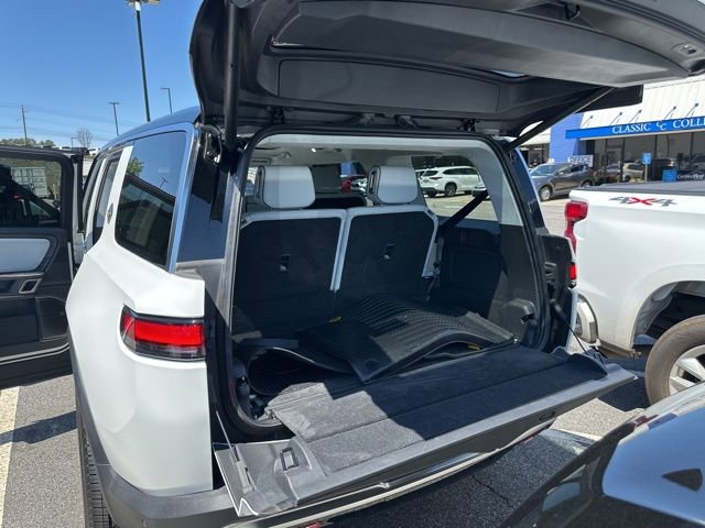 Used 2024 Rivian R1S Adventure AWD/4WD image 11