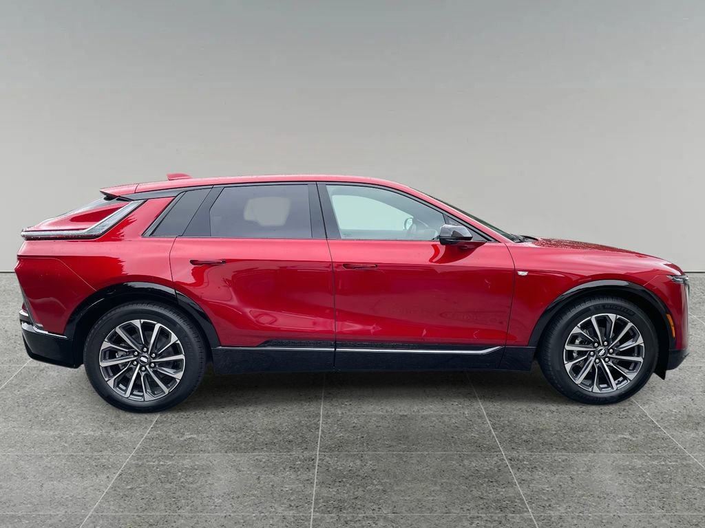 New 2025 Cadillac Lyriq Sport image 6