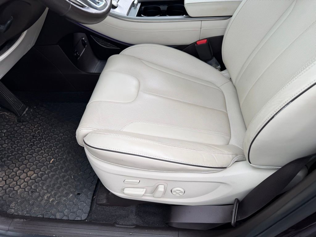 Used 2020 Hyundai Palisade Limited image 25