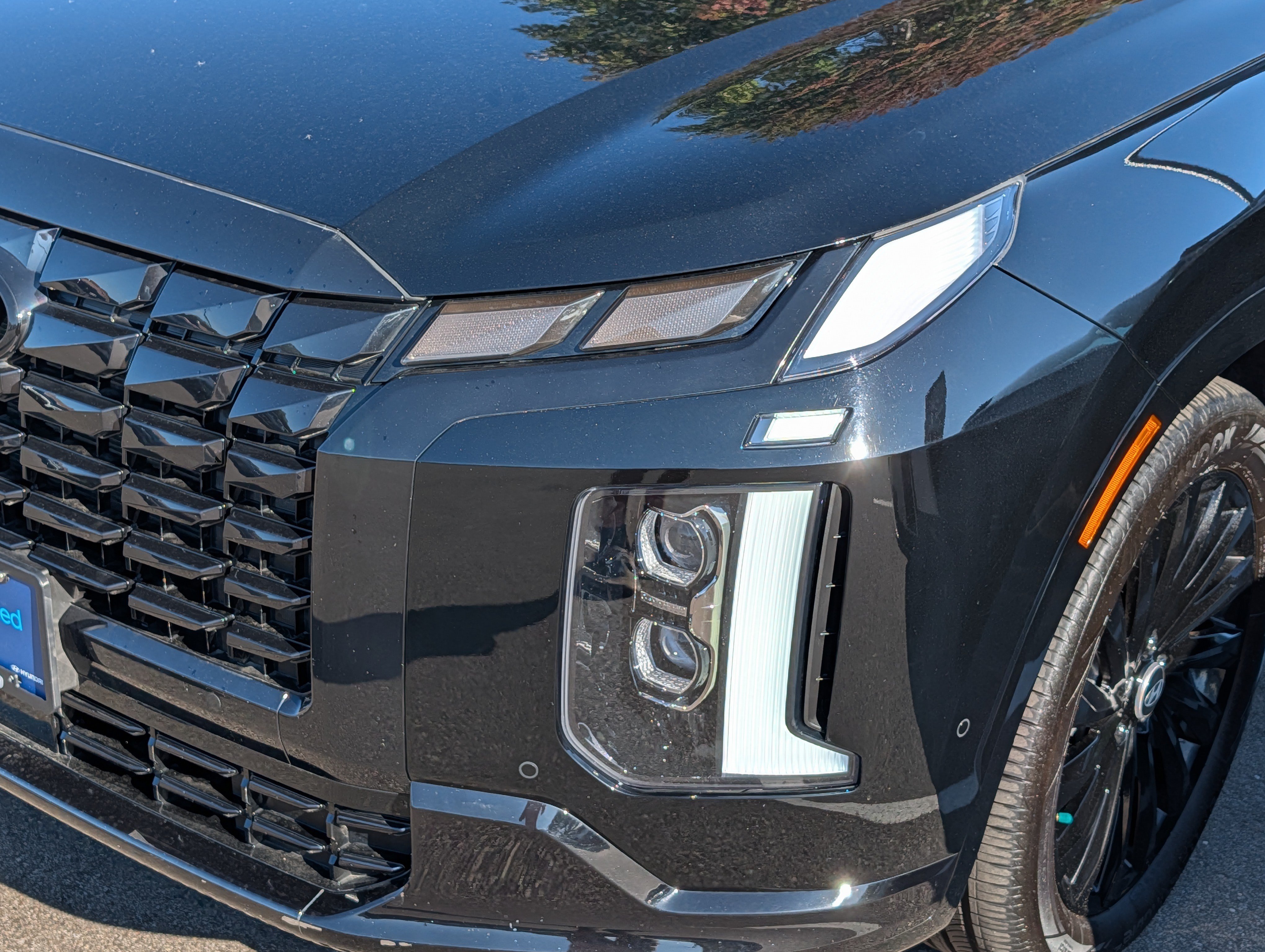 Certified 2025 Hyundai Palisade Calligraphy AWD/4WD image 16