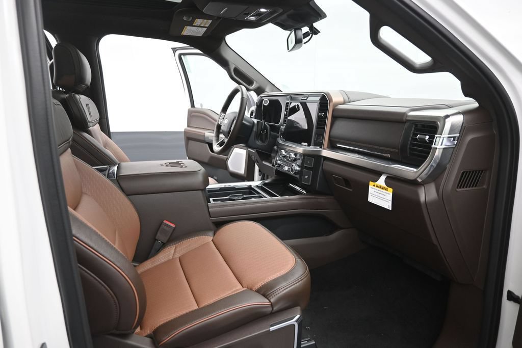 New 2026 Ford F450 King Ranch w/ Chrome Package AWD/4WD image 24