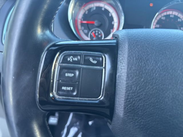 Used 2019 Dodge Grand Caravan SXT image 16