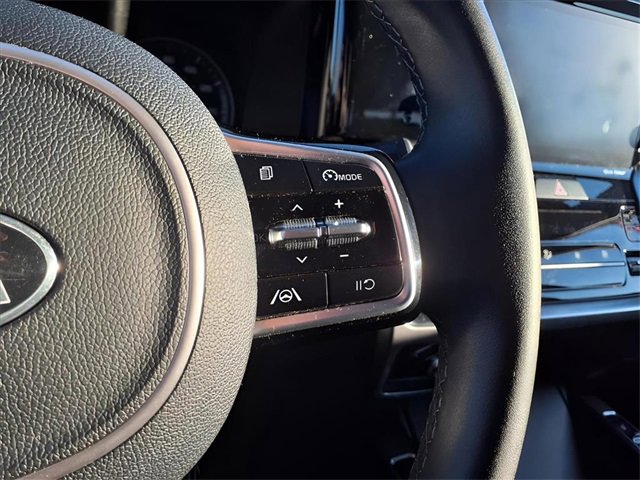 Used 2021 Kia Sorento S image 29