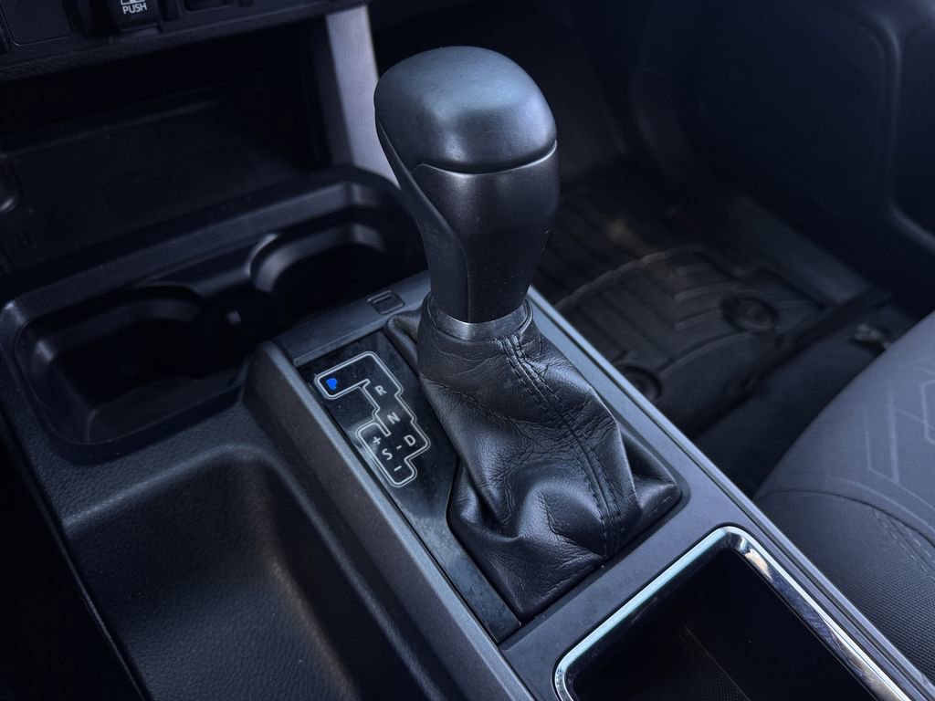 Used 2019 Toyota Tacoma TRD Off-Road image 19