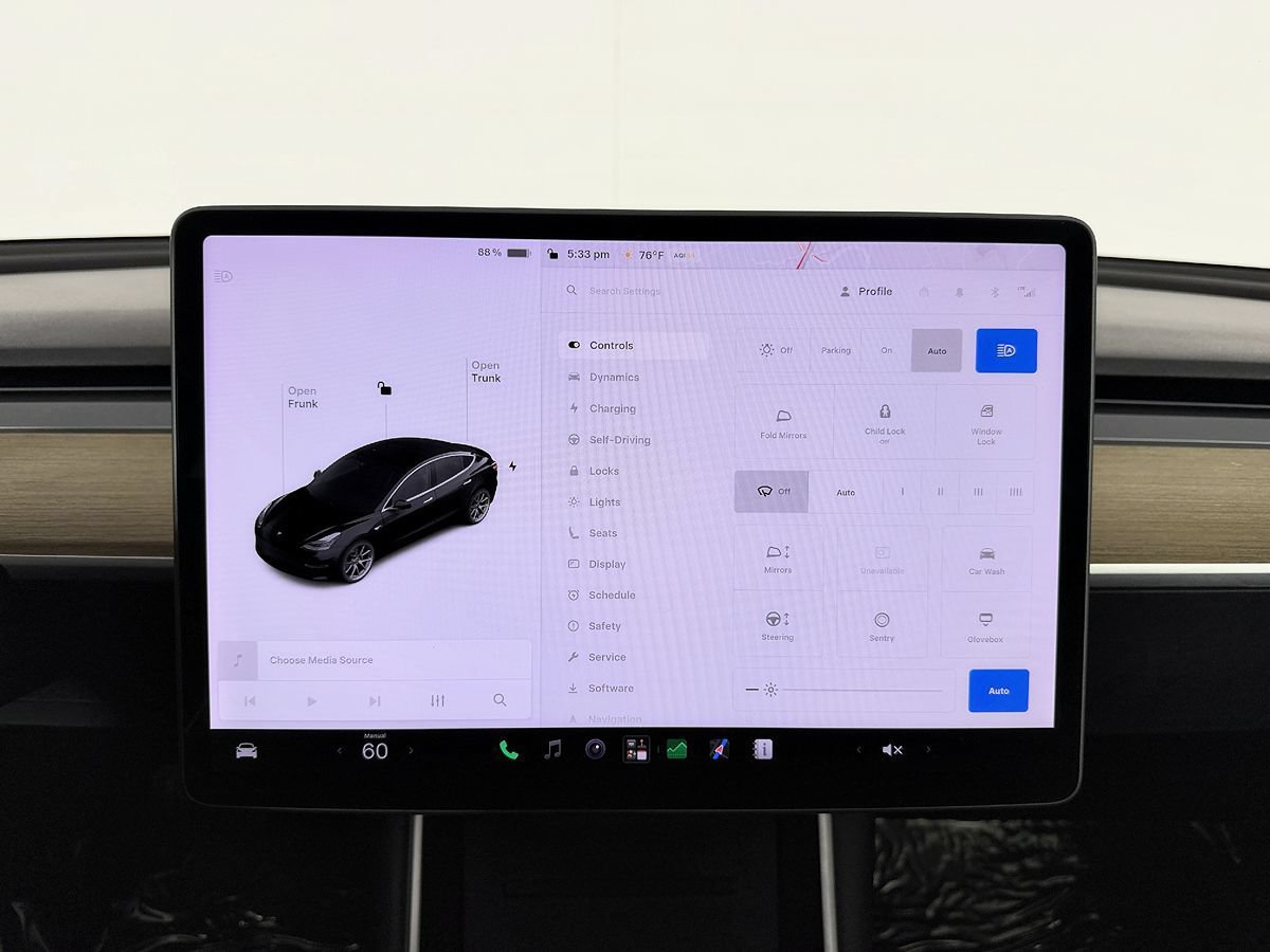 Used 2018 Tesla Model 3 Long Range AWD/4WD image 60