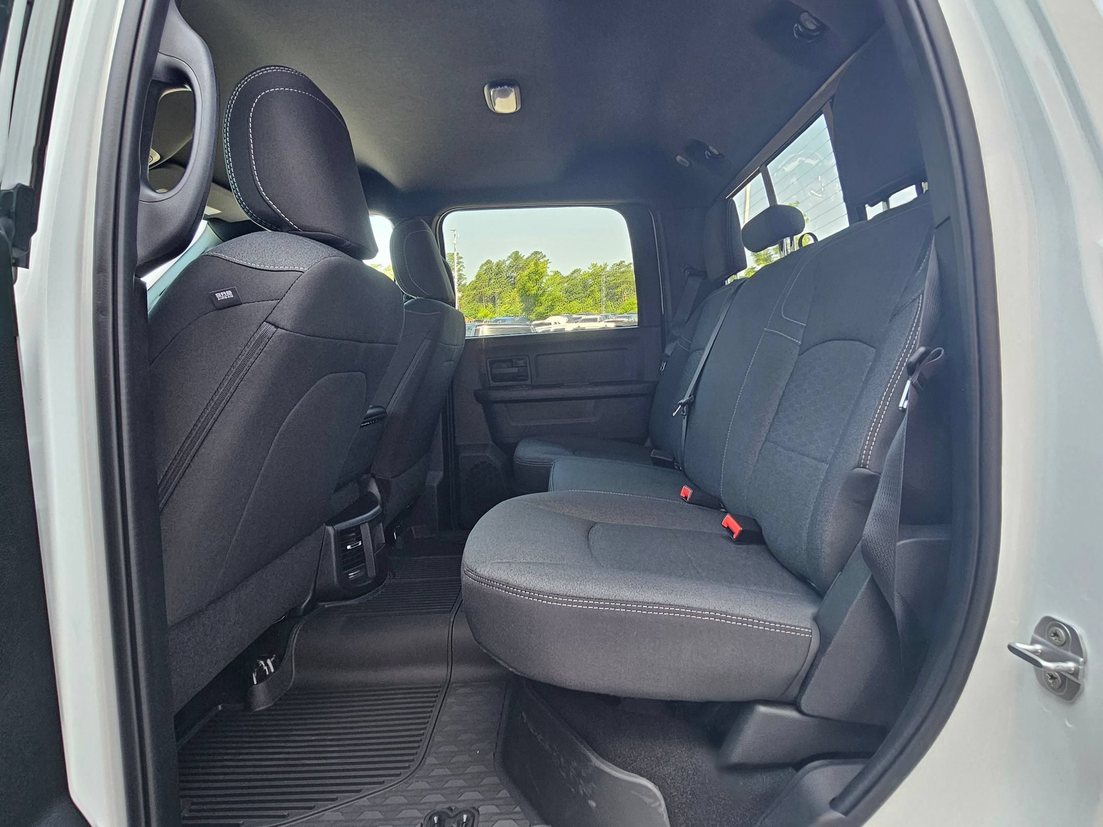 New 2026 RAM 3500 Tradesman AWD/4WD image 23