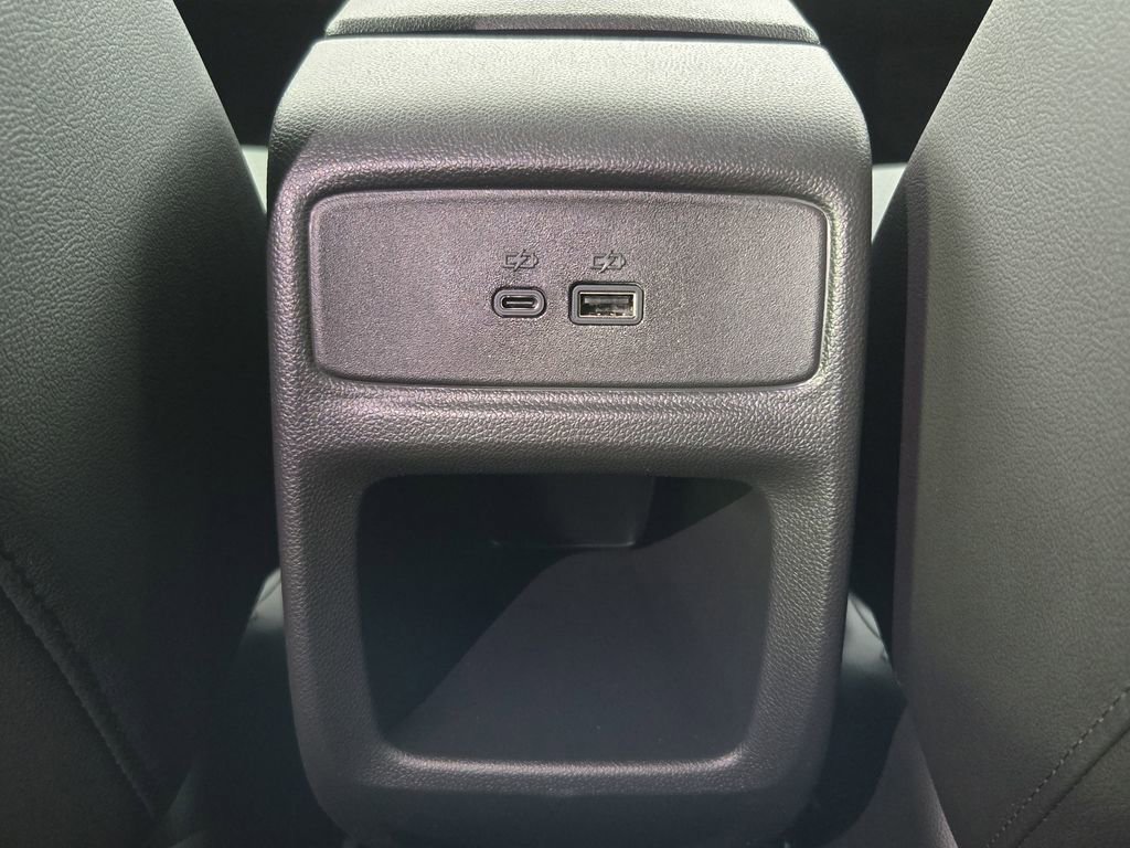 New 2026 Chevrolet Trax LT w/ Driver Confidence Package image 32