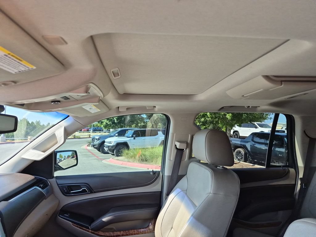 Used 2017 Chevrolet Tahoe Premier AWD/4WD image 31
